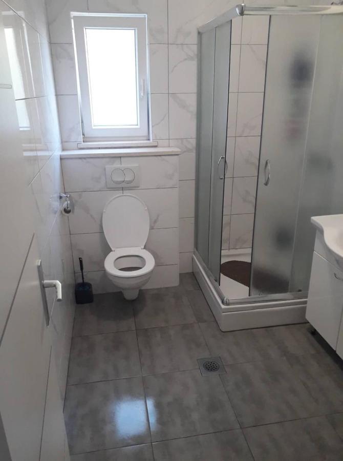אורביץ Apartments Senka מראה חיצוני תמונה