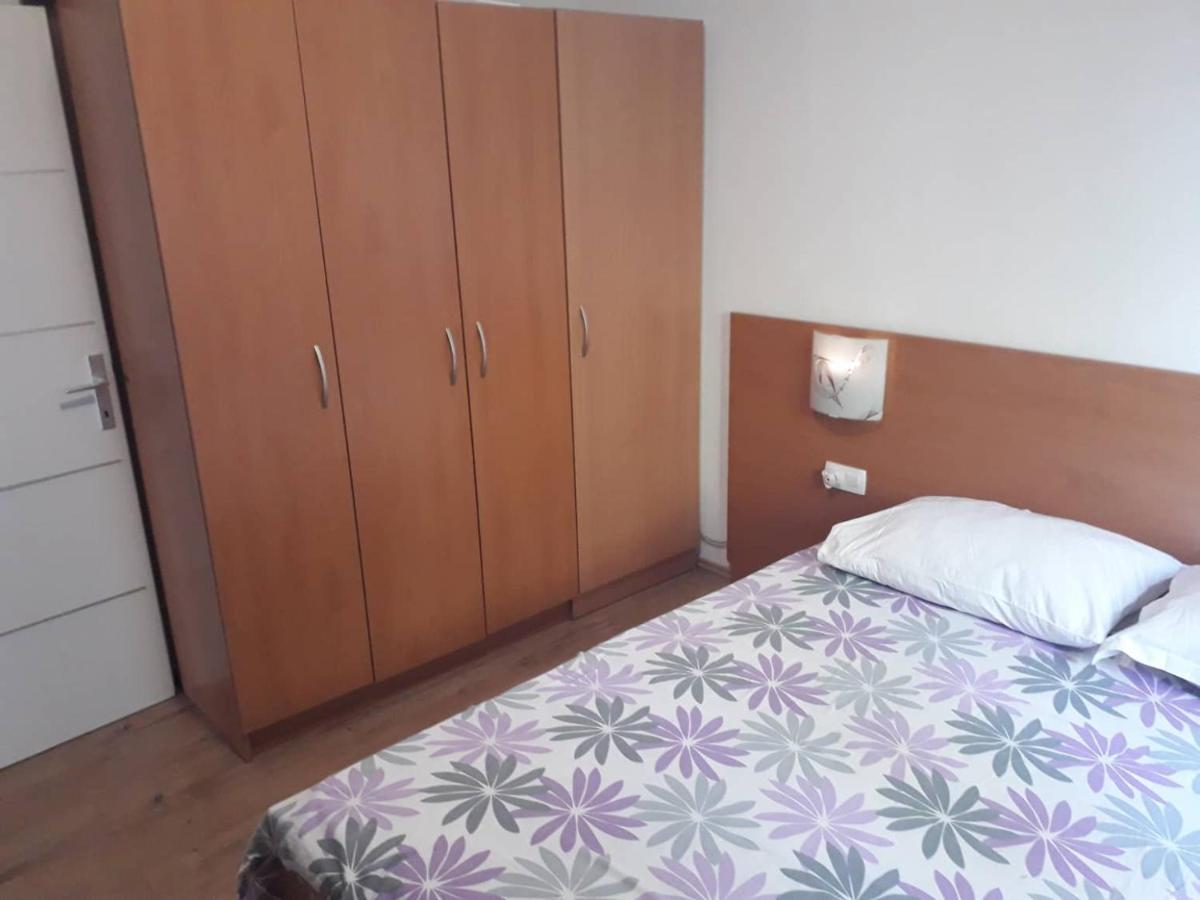 אורביץ Apartments Senka מראה חיצוני תמונה